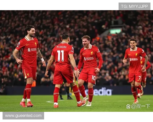 原创一日英超动向：曼联利物浦难兄难弟，阿森纳领跑态势不可阻挡